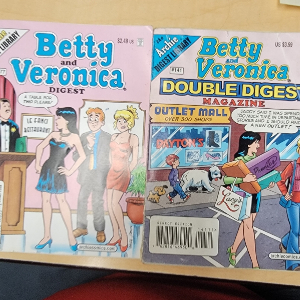 Archie Comics - Picture 3 of 11